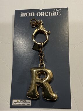 NWOT Gold 'R' Keychain and Card Holder Charm